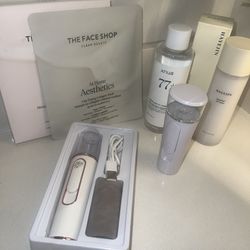 Korean Beauty Skincare Bundle!! $200 Value 