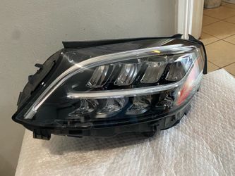 2019-2021 Mercedes Benz C class left headlight