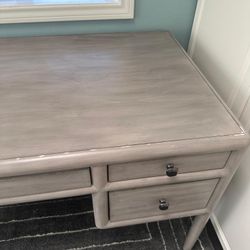 Hooker Furniture Burnham Junior Executive Desk.