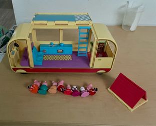 Peppa pig set. Off Boxelder dr 92563