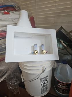 New washer box with hammer arrestors