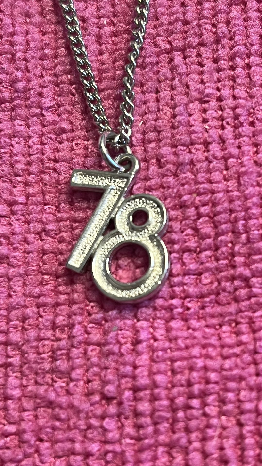 Vintage 1978 Avon Necklace 78 pendant charm number birthday year jersey silver tone,new Never Been Used 