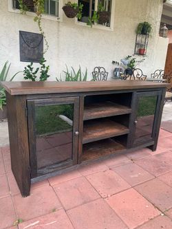 TV stand