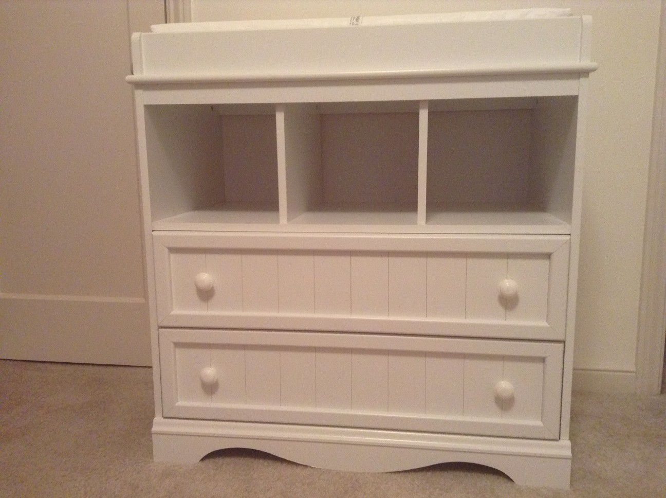 Changing Table Dresser (pad and covers included)