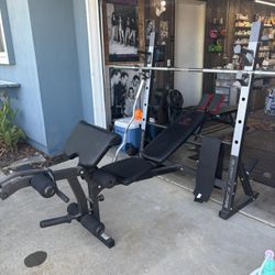 Flat/incline/decline Bench and squat Rack