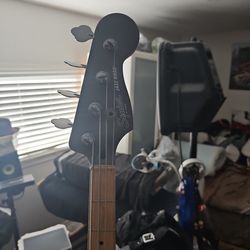 Deluxe Squire Bass Guitar 