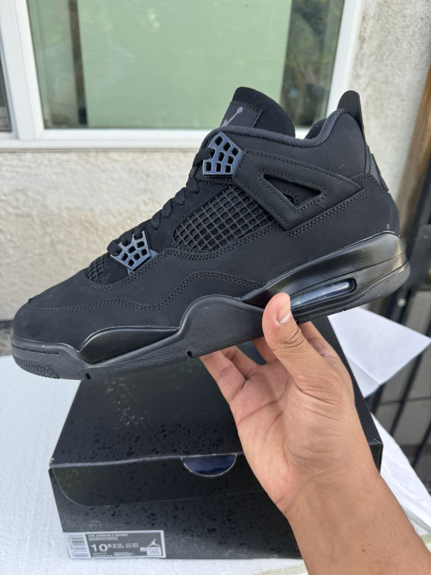 Jordan 4 Black Cat 10.5M (2025)