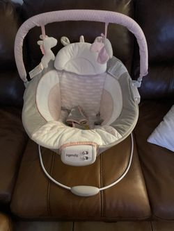 Ingenuity Baby Girl Unicorn Bouncer 