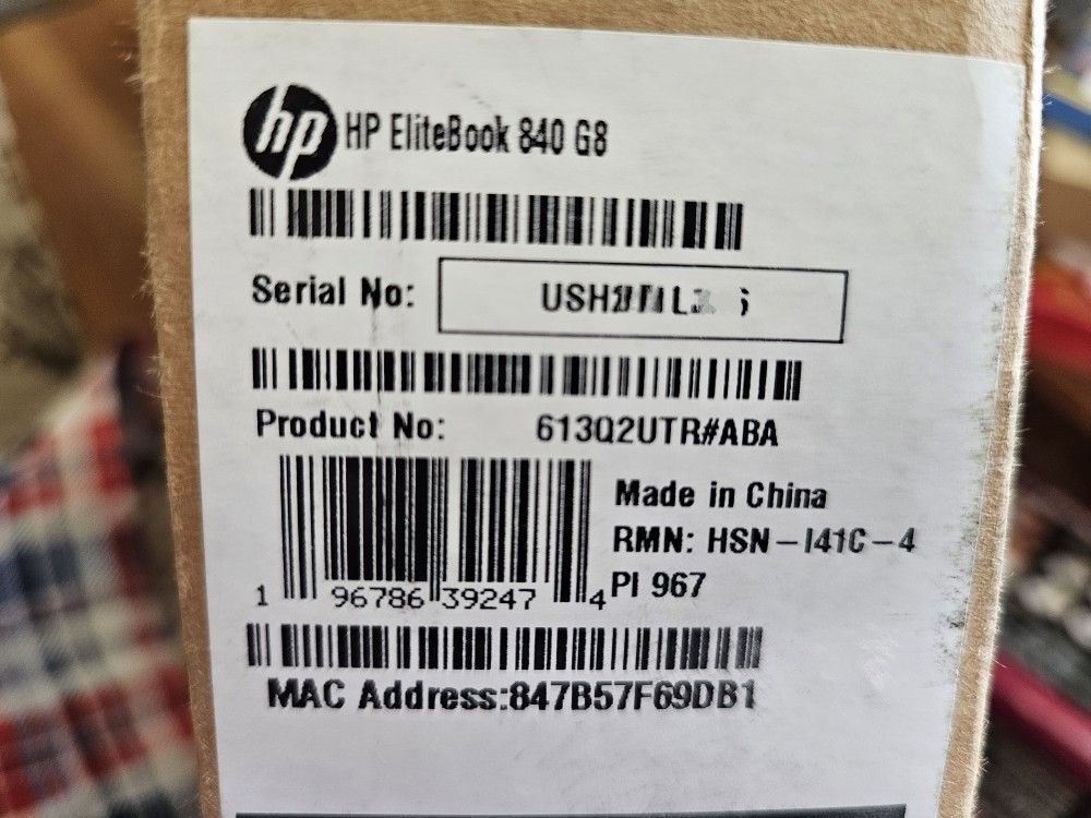 HP ELITEBOOK 840 G8, new from HP, HAD 6 MONTHS OF HP WARRANTY