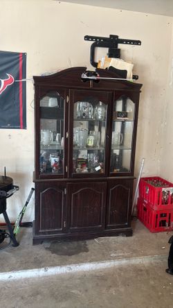 China cabinet