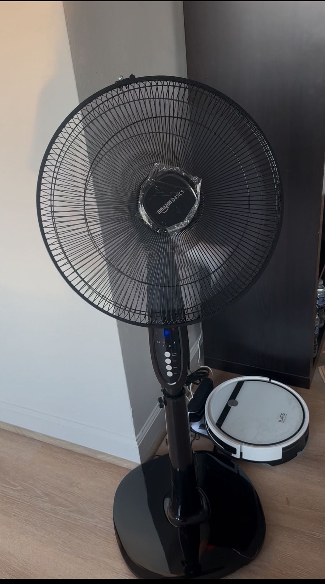 standing pedestal fan