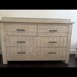 Bel Amore Channing Collection Crib And Dressor