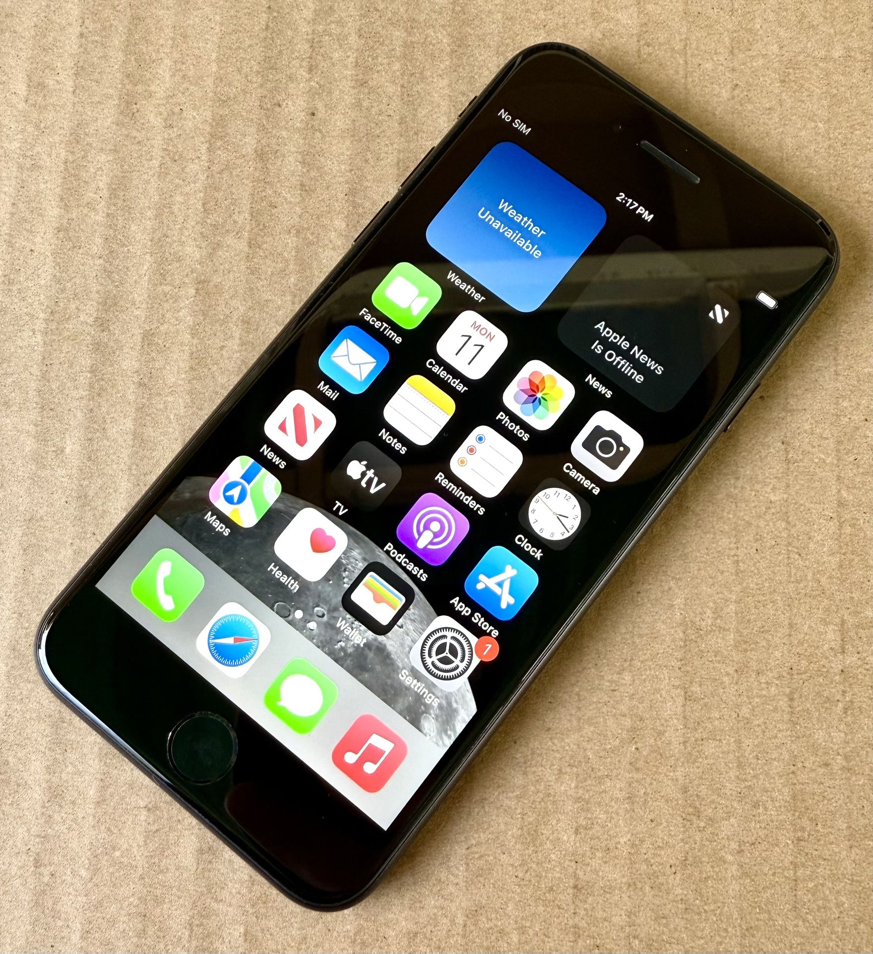 New Apple iPhone SE 3 (3rd Generation ) (64 GB) Midnight