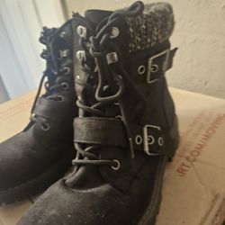 Women Boots 
