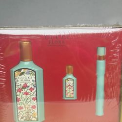 🌸 Women's Guggi Flora Perfume Set 🌸