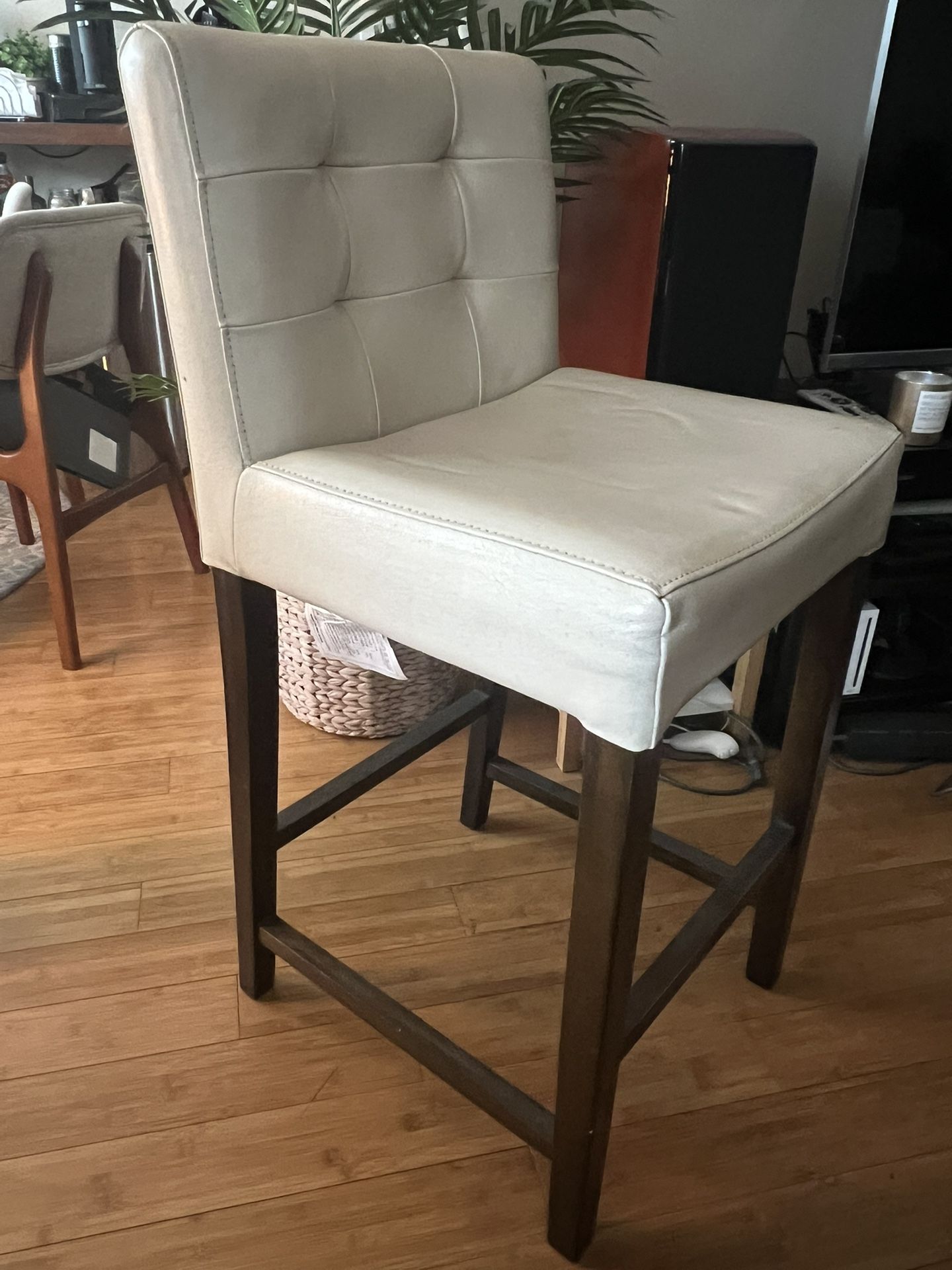 Leather Cream Wooden Bar Top Pub Chair