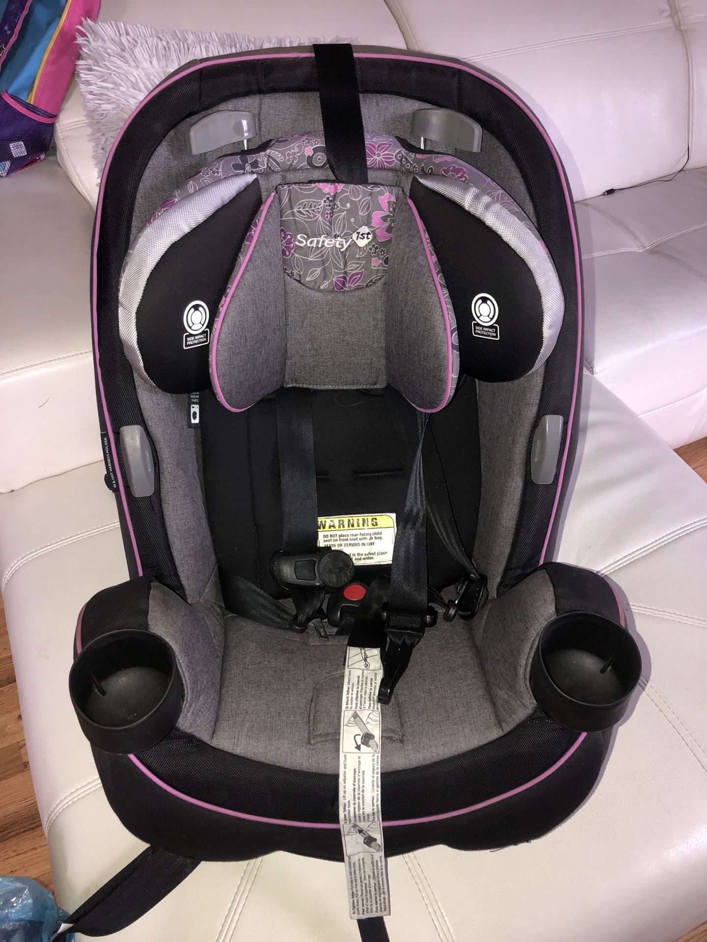 Car seat (safety 1st brand )