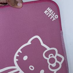 12 in Hello Kitty Light Pink / Laptop Holder 