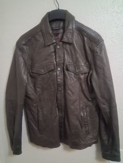 Large size 40 Usa John Varvatos
Leather jacket

International

Very good condition

Brown, Leather trucker