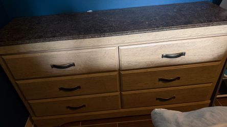 6-Drawer Dresser