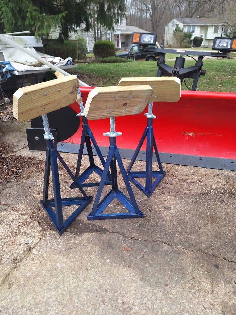 Boat Storage Never Used 22" Fully Adjustable To 48"