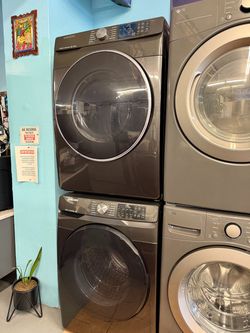 Samsung washer and Gas dryer stackable