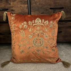 Accent/ Throw Pillow 