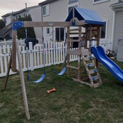 Swing Set For Sale  1 Year Old Got It Last Summer In Really Good Condition 