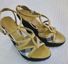 Burberry Yellow Canvas & Leather Nova Check Sandals