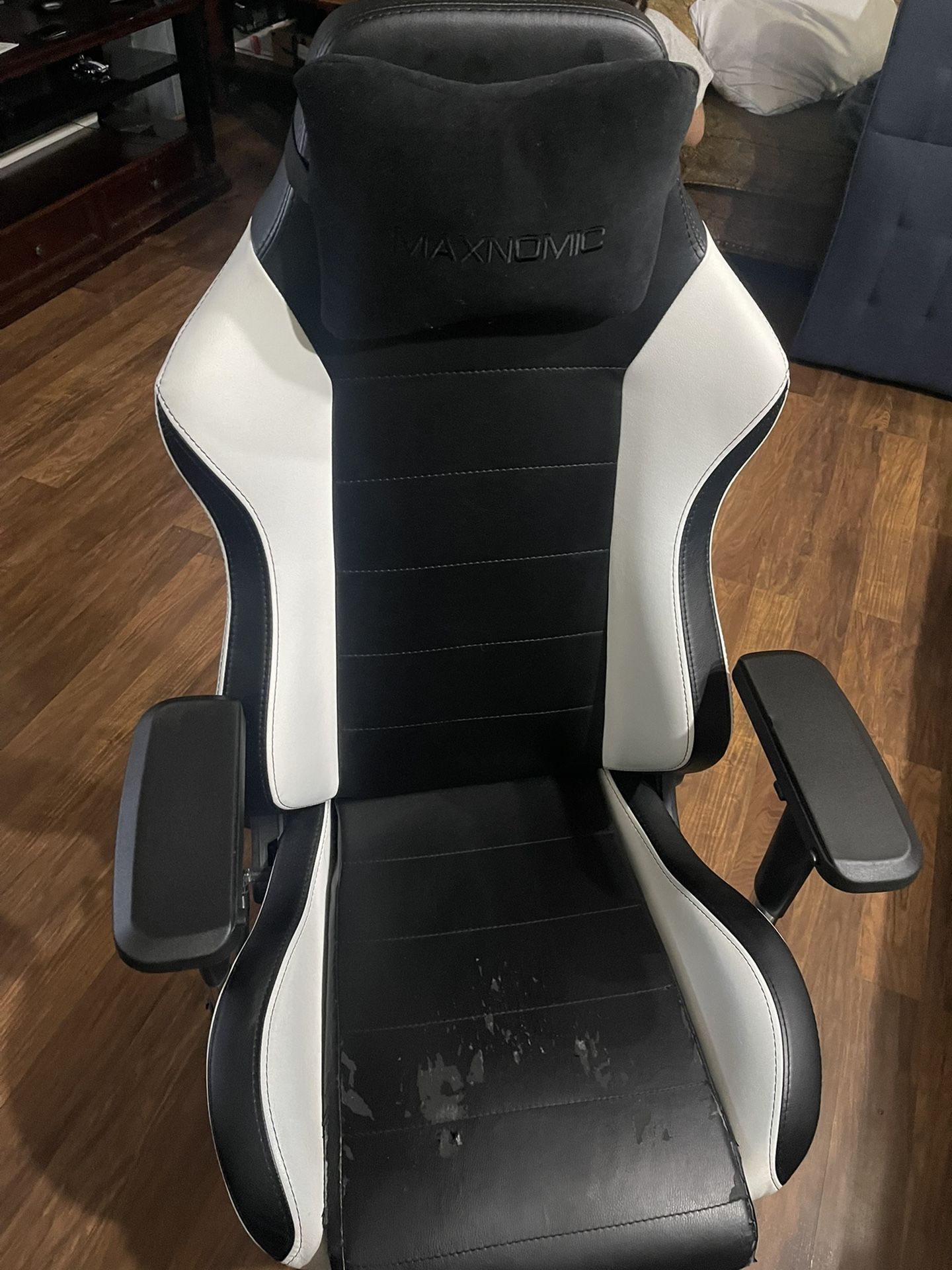 Maxnomic Chair