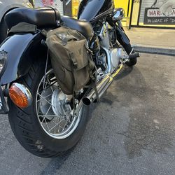 2018 Yamaha V-Star Motorcycles 