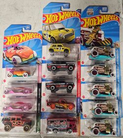 Hot Wheels Die-Cast Cars Lot of 15 (Treasure Hunt) Open to all offers.