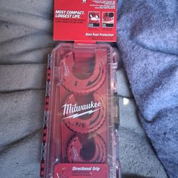 Milwaukee Cube Cutter (3pk)