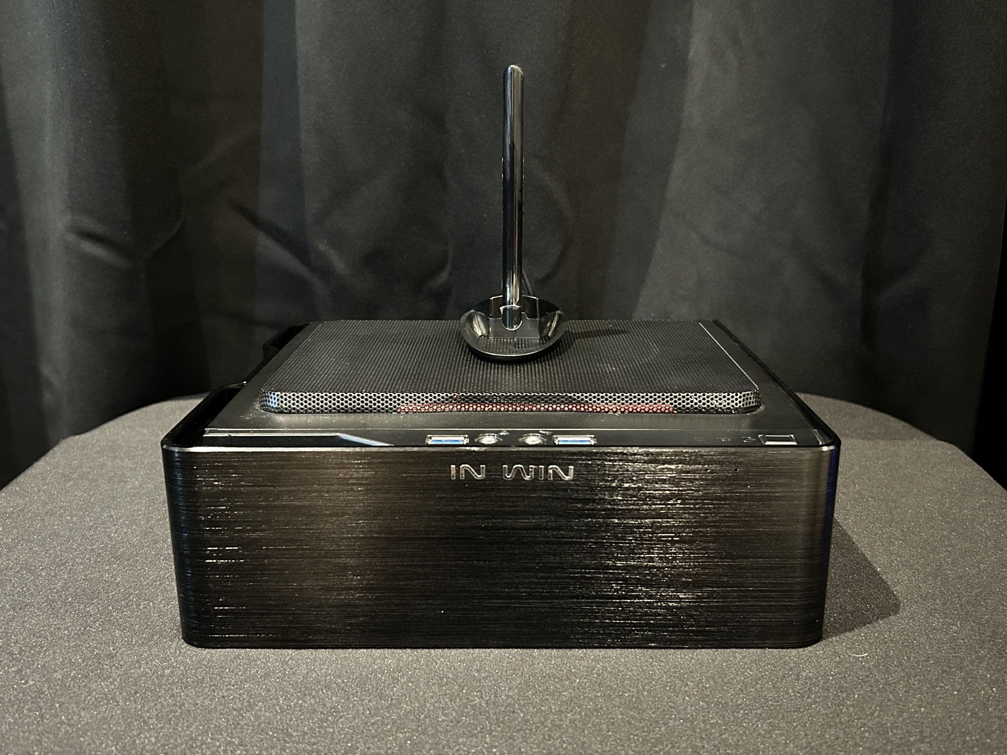 AMD Ryzen 2200G ITX PC