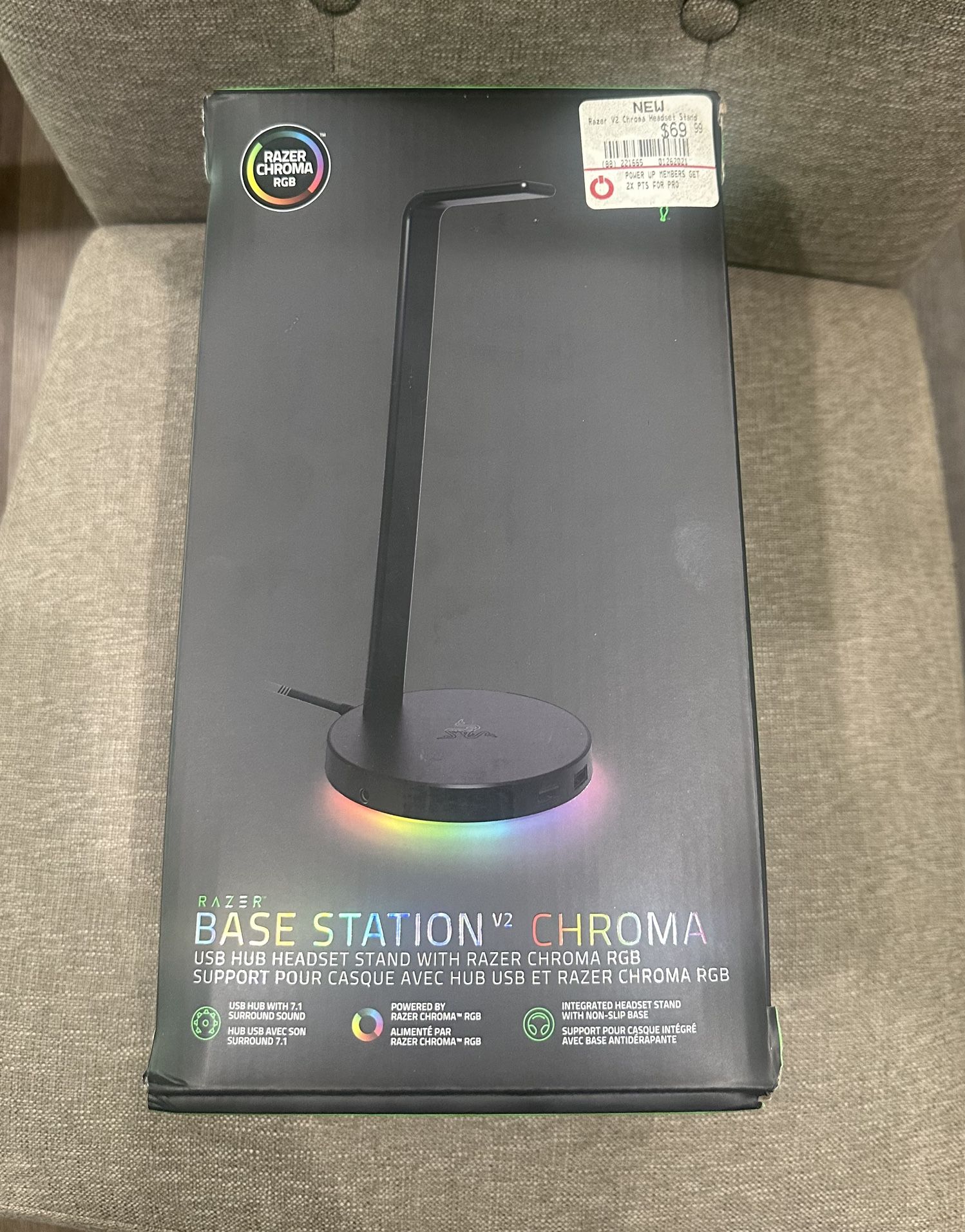 Base Station V2 Chroma USB Hub Headset Stand