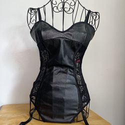 Goth Sleek Black Lace Shapewear Corset size M lingerie