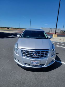 2014 Cadillac xts Luxury edition