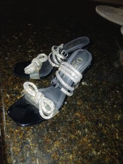 Zapatillas de mujer size 6.5 excelente condiciones