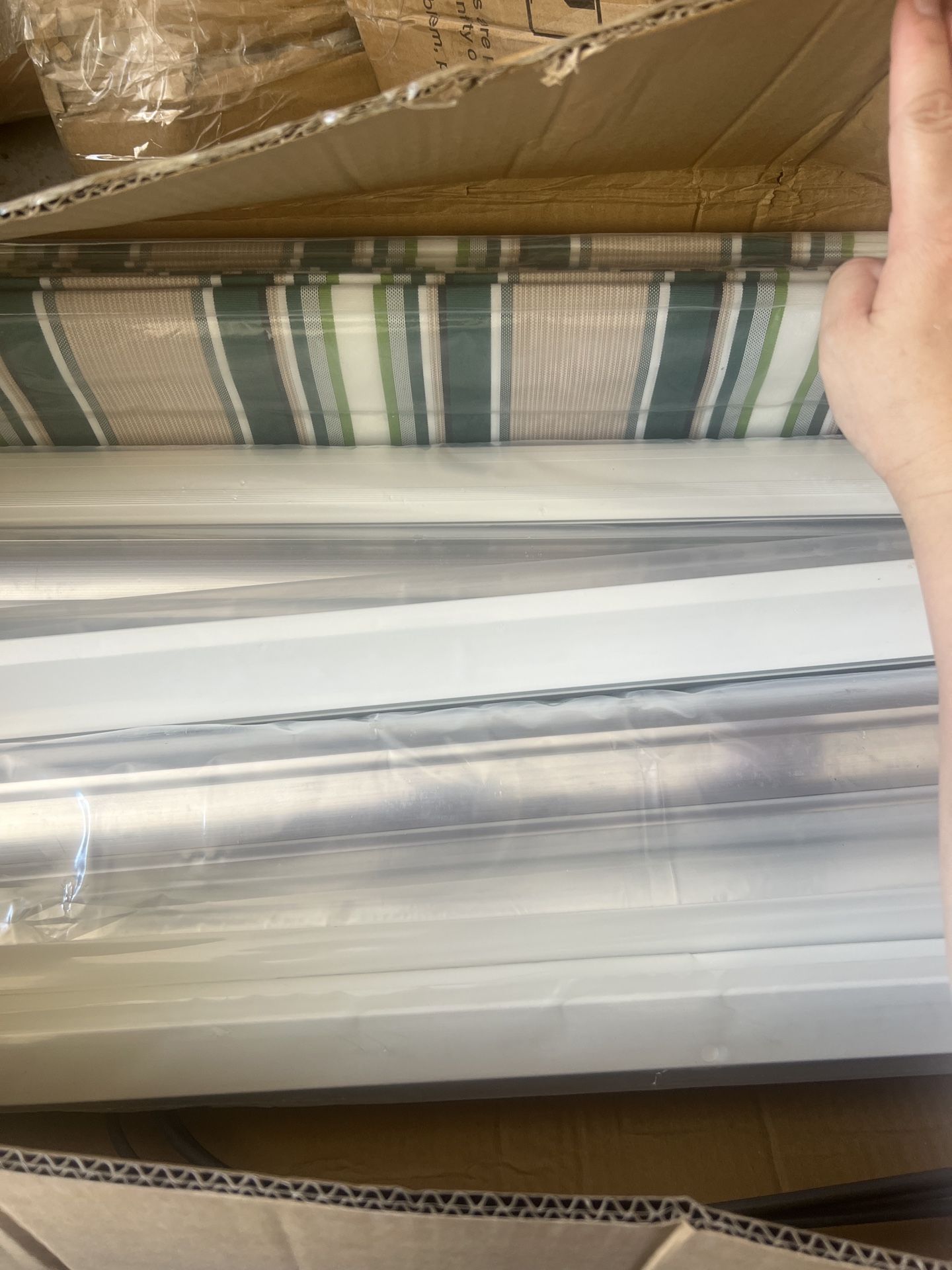 13'×8' Manual Retractable Awning Sun Shade, Patio Awning Canopy $120 brand new in box