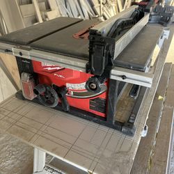 Milwaukee M18 bundle W/ Dewalt Stand