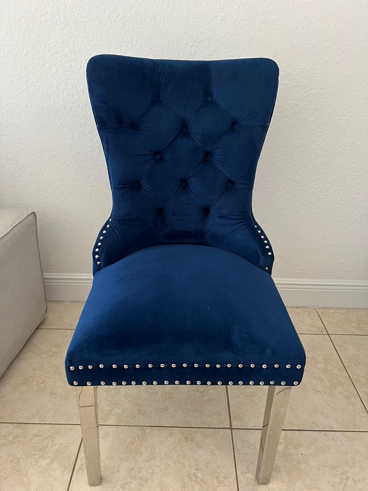 Velvet Chairs. for Sale in Hialeah Gardens, FL OfferUp