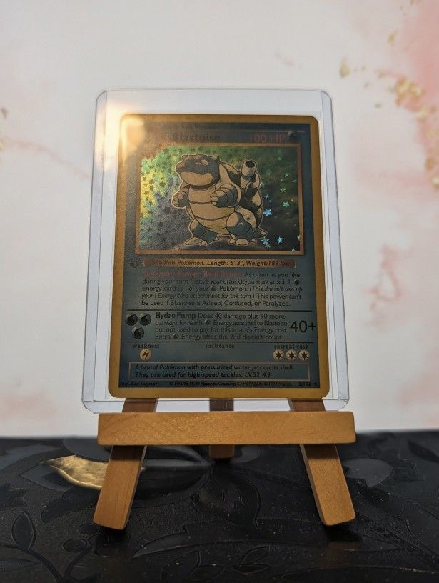 Pokémon Card Blastoise - 1st Edition - Base Set 1999 Holo