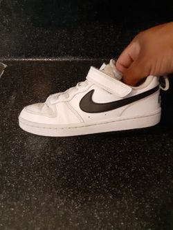 Nike Kids 1y Good Condition