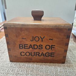 HANDCRAFTED WOODEN BOX