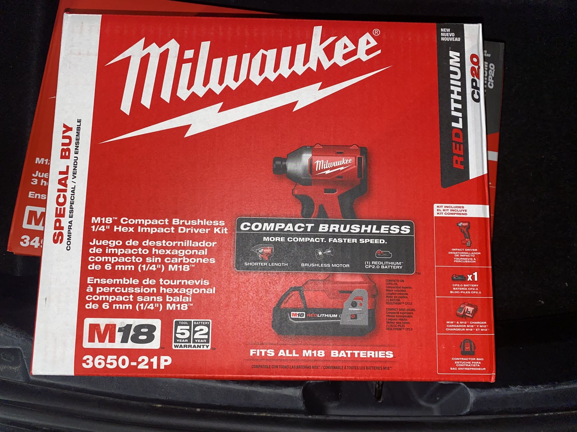 Milwaukee M18™ Compact Brushless 1/4" Hex Impact Driver Kit