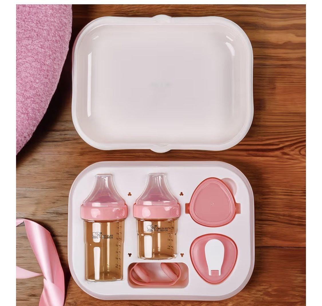 Childlike Behavior Anti Colic Baby Bottles 