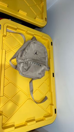 JORDAN backpack like new