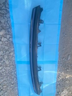 2025-2026 MODEL Y FRONT CENTER LED LIGHT