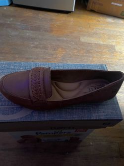 Born brand shoes