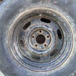 One Mopar 15 inch steel wheel 5 on 4.5 fit Chrysler, Plymouth, Dodge